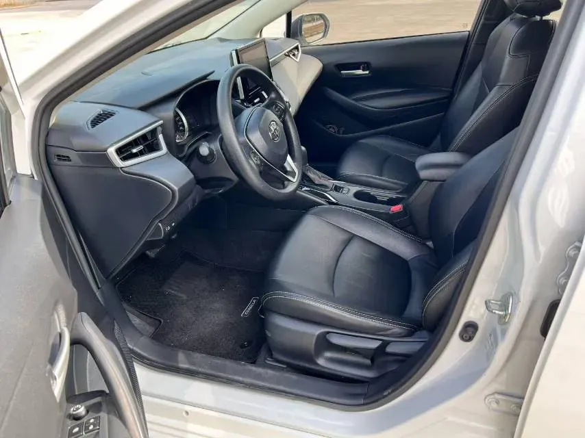 2021 Toyota Corolla 1.2T 116HP L4 CVT,autocango,china used car exporter,china ev exporter,chinese used car exporter,chinese used ev exporter