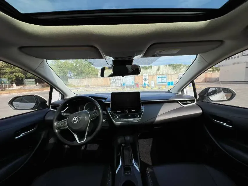 2021 Toyota Corolla 1.2T 116HP L4 CVT,autocango,china used car exporter,china ev exporter,chinese used car exporter,chinese used ev exporter