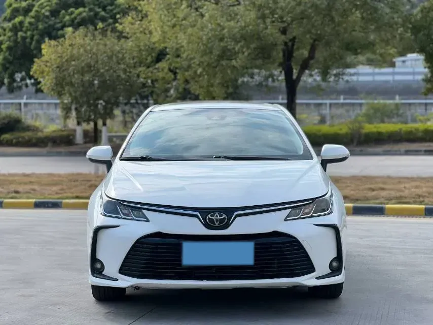 2021 Toyota Corolla 1.2T 116HP L4 CVT,autocango,china used car exporter,china ev exporter,chinese used car exporter,chinese used ev exporter