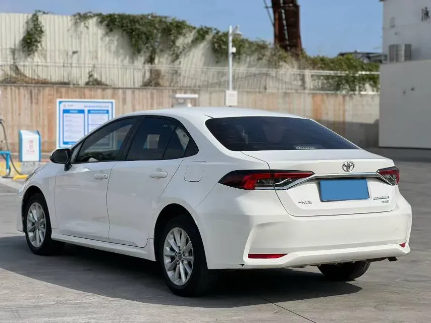 2021 Toyota Corolla 1.2T 116HP L4 CVT,autocango,china used car exporter,china ev exporter,chinese used car exporter,chinese used ev exporter