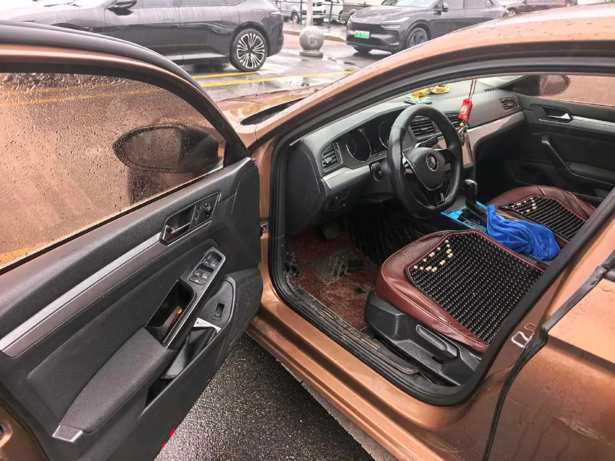 2018 Volkswagen Lamando 1.4T 131HP L4 7DCT,autocango,china used car exporter,china ev exporter,chinese used car exporter,chinese used ev exporter