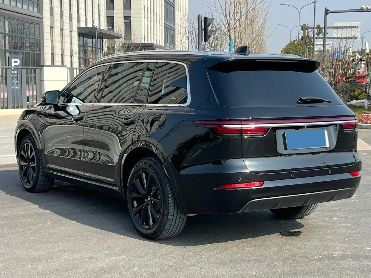 2021 Li ONE Range Extended 131HP REEV 40.5KWH,autocango,china used car exporter,china ev exporter,chinese used car exporter,chinese used ev exporter