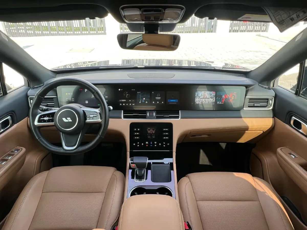 2021 Li ONE Range Extended 131HP REEV 40.5KWH,autocango,china used car exporter,china ev exporter,chinese used car exporter,chinese used ev exporter