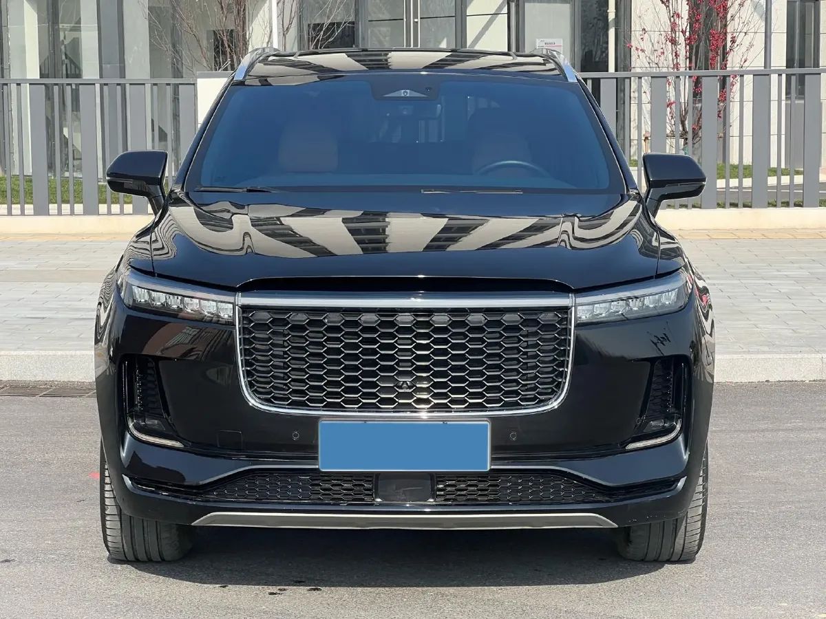 2021 Li ONE Range Extended 131HP REEV 40.5KWH,autocango,china used car exporter,china ev exporter,chinese used car exporter,chinese used ev exporter