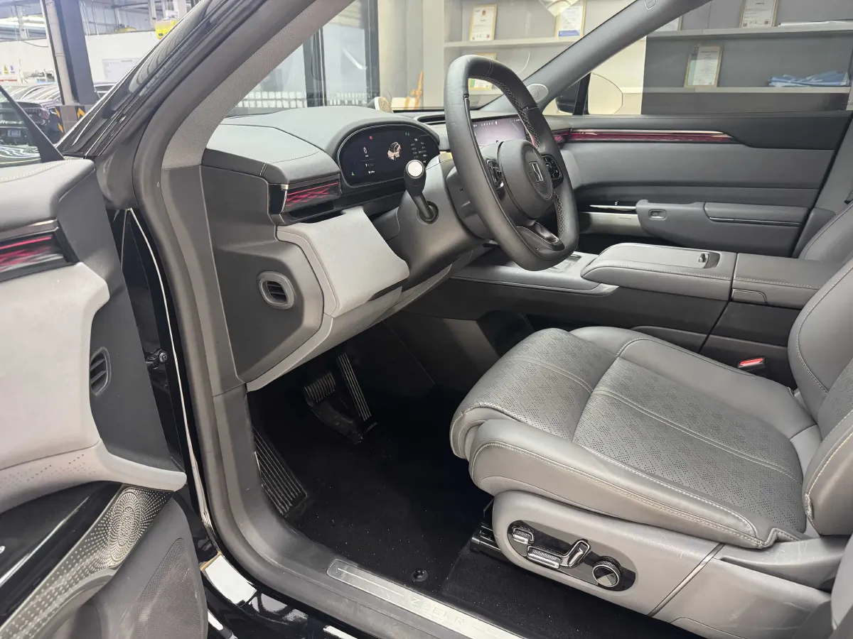 2025 Zeekr 7X BEV 75KWH,autocango,china used car exporter,china ev exporter,chinese used car exporter,chinese used ev exporter