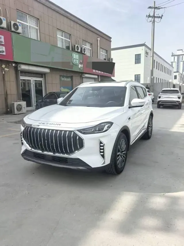 2023 ChangAn Oshan X7 Plus 1.5T 188HP L4 7DCT,autocango,china used car exporter,china ev exporter,chinese used car exporter,chinese used ev exporter
