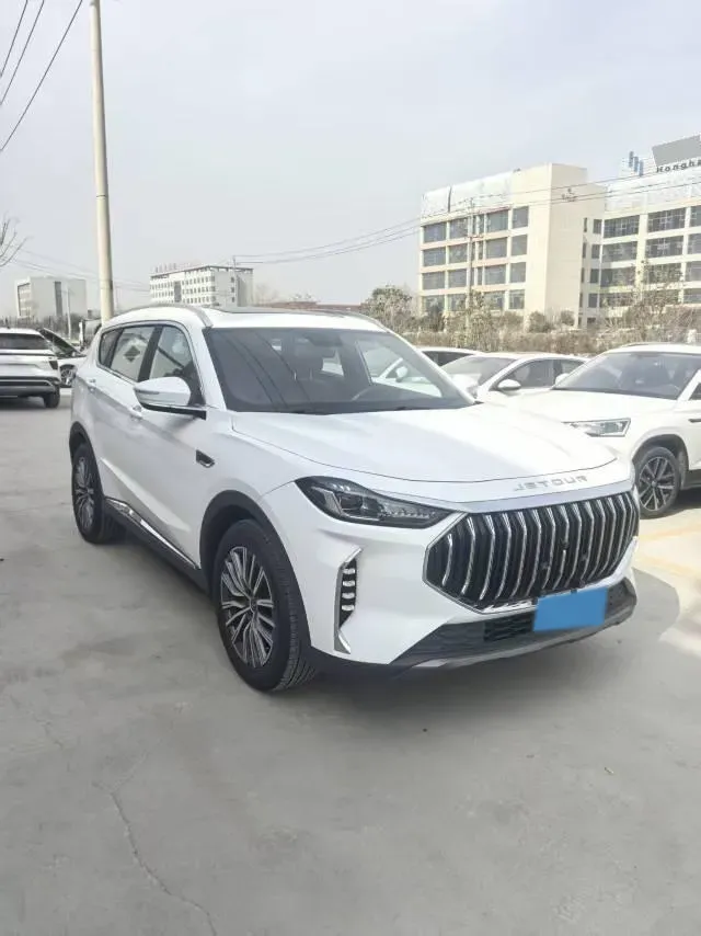 2023 ChangAn Oshan X7 Plus 1.5T 188HP L4 7DCT,autocango,china used car exporter,china ev exporter,chinese used car exporter,chinese used ev exporter