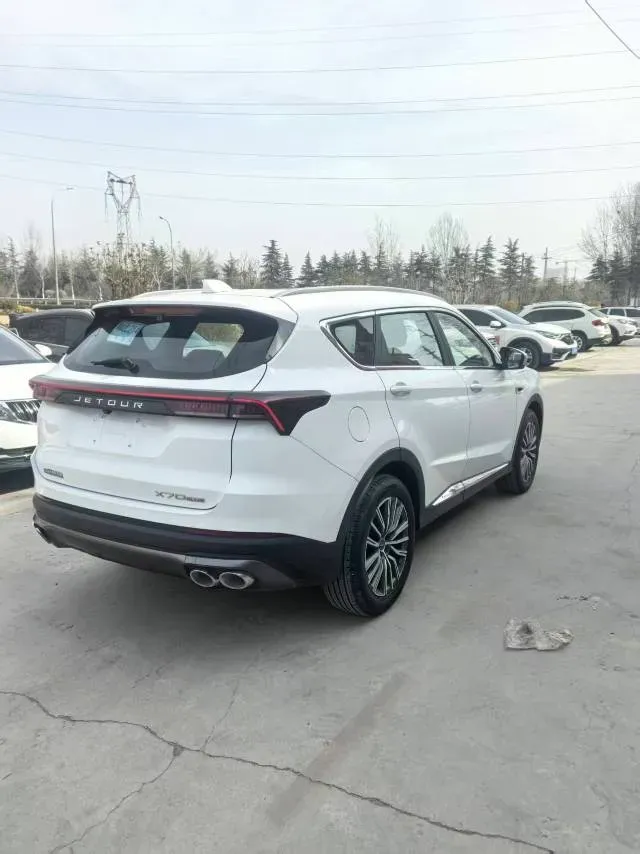 2023 ChangAn Oshan X7 Plus 1.5T 188HP L4 7DCT,autocango,china used car exporter,china ev exporter,chinese used car exporter,chinese used ev exporter