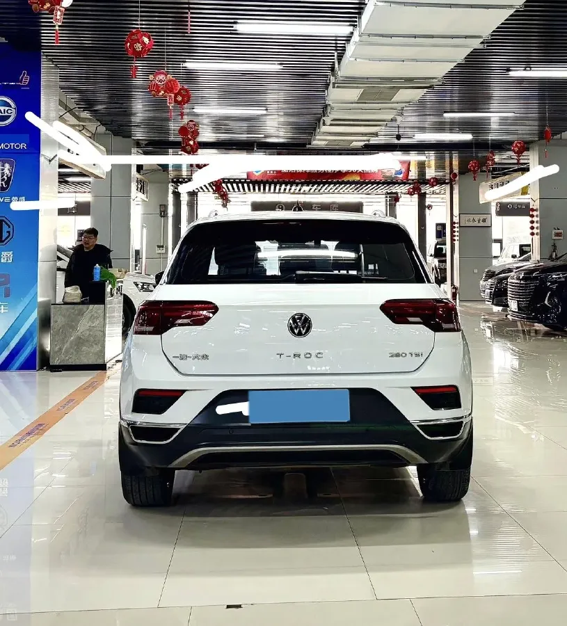 2022 Volkswagen T-Roc 1.4T 150HP L4 7DCT,autocango,china used car exporter,china ev exporter,chinese used car exporter,chinese used ev exporter