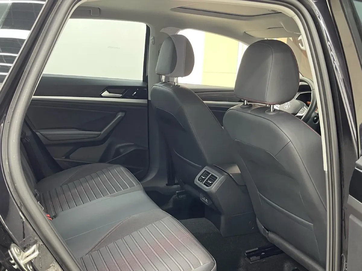 2023 Volkswagen Lavida 1.4T 150HP L4 7DCT,autocango,china used car exporter,china ev exporter,chinese used car exporter,chinese used ev exporter