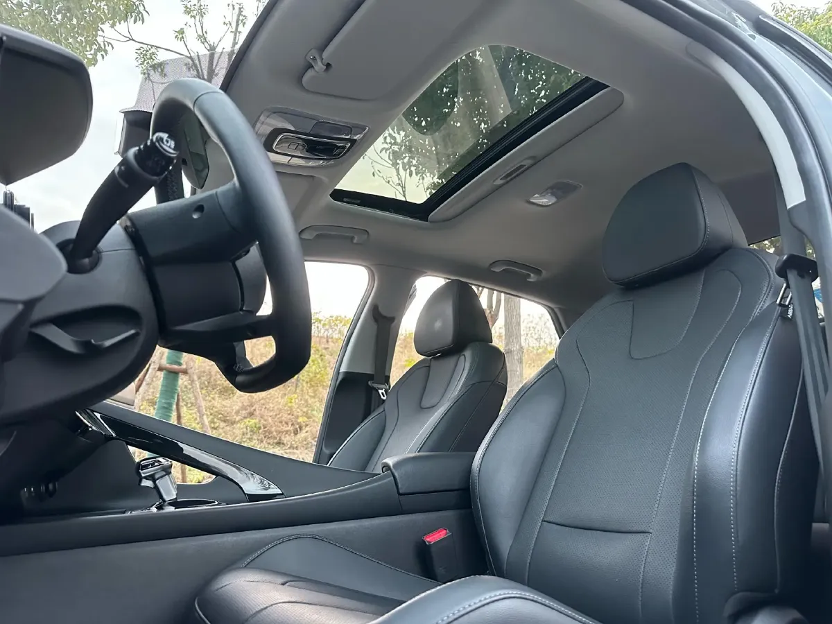 2022 Hyundai Elantra 1.5L 115HP L4 CVT,autocango,china used car exporter,china ev exporter,chinese used car exporter,chinese used ev exporter