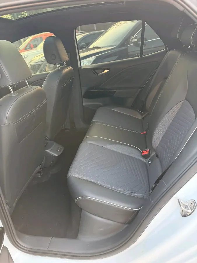 2023 Volkswagen ID.3 BEV 52.8KWH,autocango,china used car exporter,china ev exporter,chinese used car exporter,chinese used ev exporter