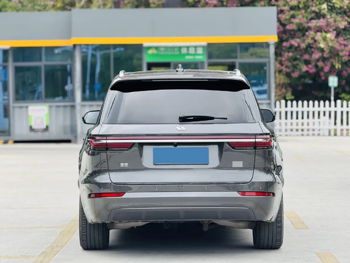 2021 Li ONE Range Extended 131HP REEV 40.5KWH,autocango,china used car exporter,china ev exporter,chinese used car exporter,chinese used ev exporter