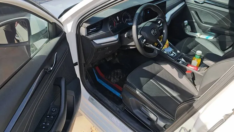 2021 Skoda Octavia 1.4T 150HP L4 7DCT,autocango,china used car exporter,china ev exporter,chinese used car exporter,chinese used ev exporter