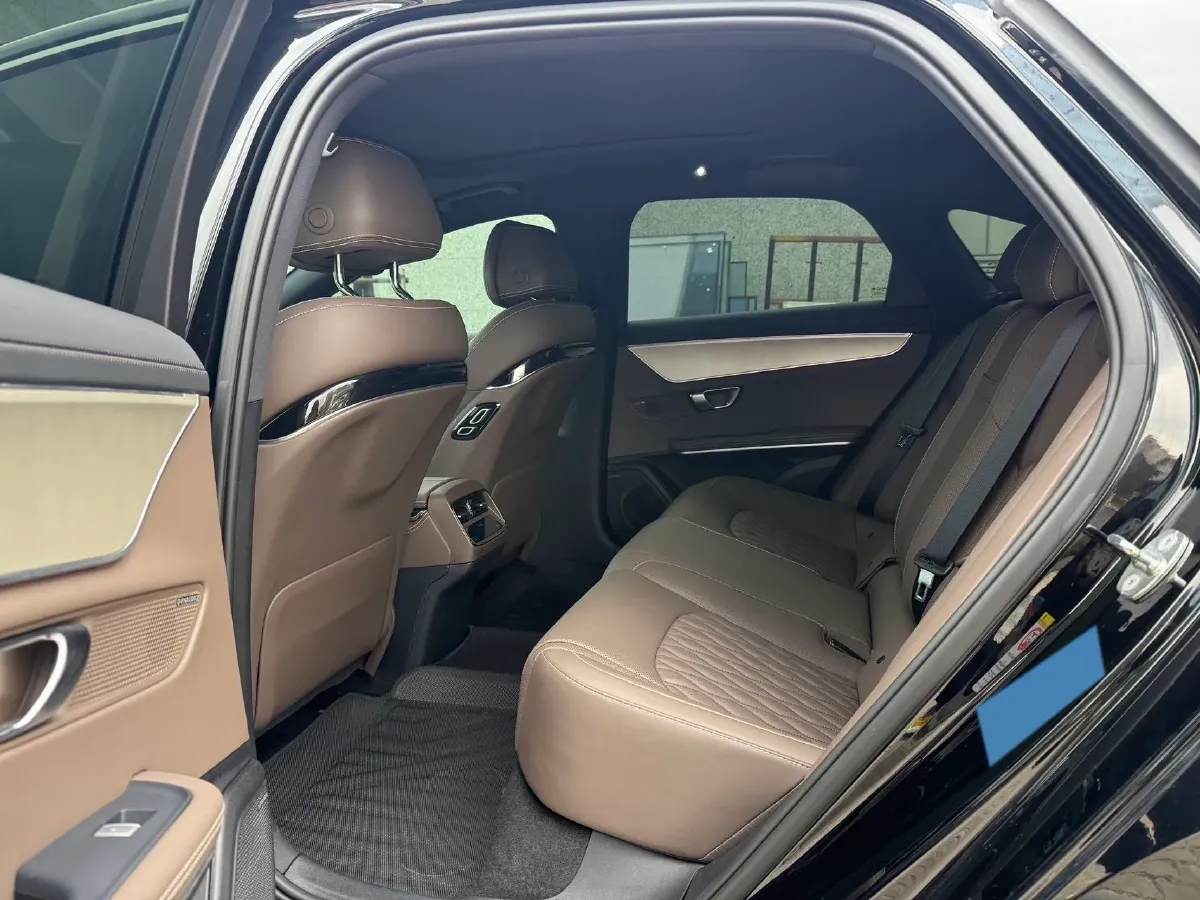 2025 BYD Han BEV 72KWH,autocango,china used car exporter,china ev exporter,chinese used car exporter,chinese used ev exporter