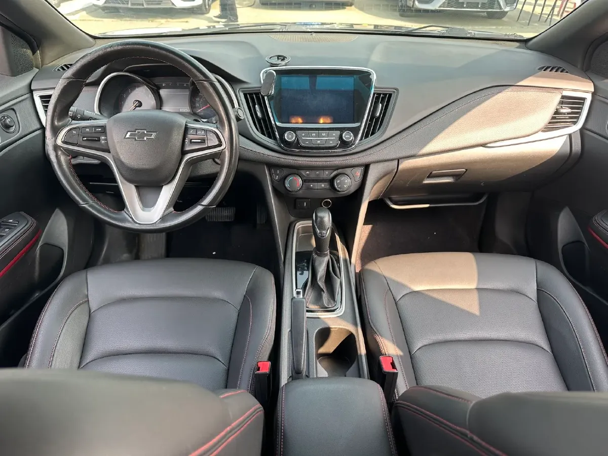 2020 Chevrolet Monza 1.3T 163HP L3 6AT,autocango,china used car exporter,china ev exporter,chinese used car exporter,chinese used ev exporter