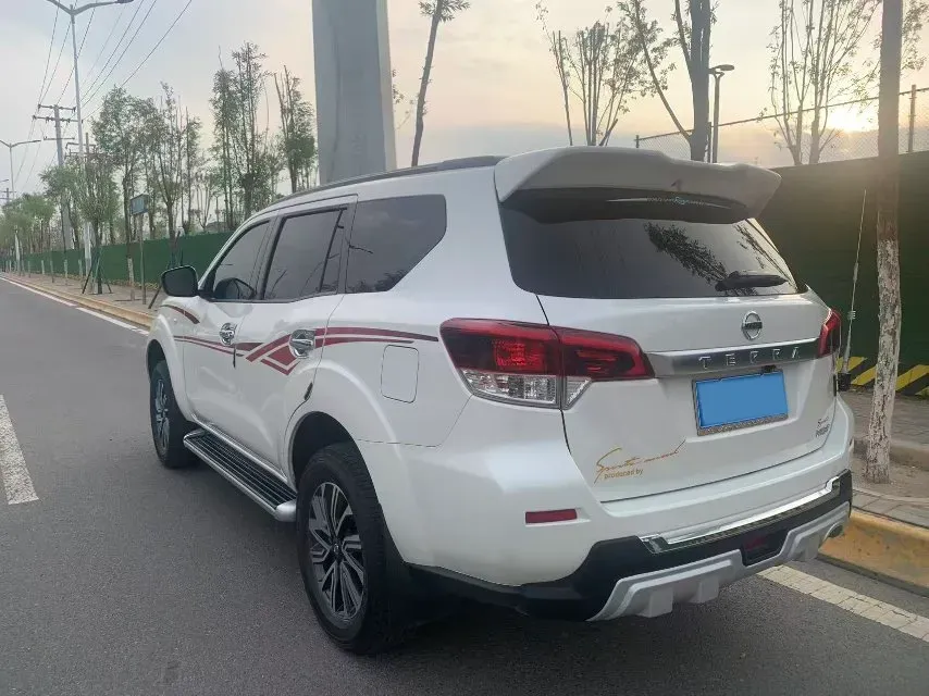 2020 Nissan Terra 2.5L 193HP L4 6MT,autocango,china used car exporter,china ev exporter,chinese used car exporter,chinese used ev exporter