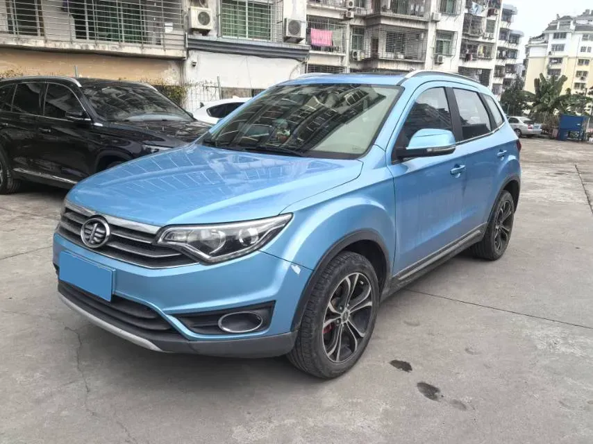 2017 FAW Senia R7 1.6L 116HP L4 6AT,autocango,china used car exporter,china ev exporter,chinese used car exporter,chinese used ev exporter