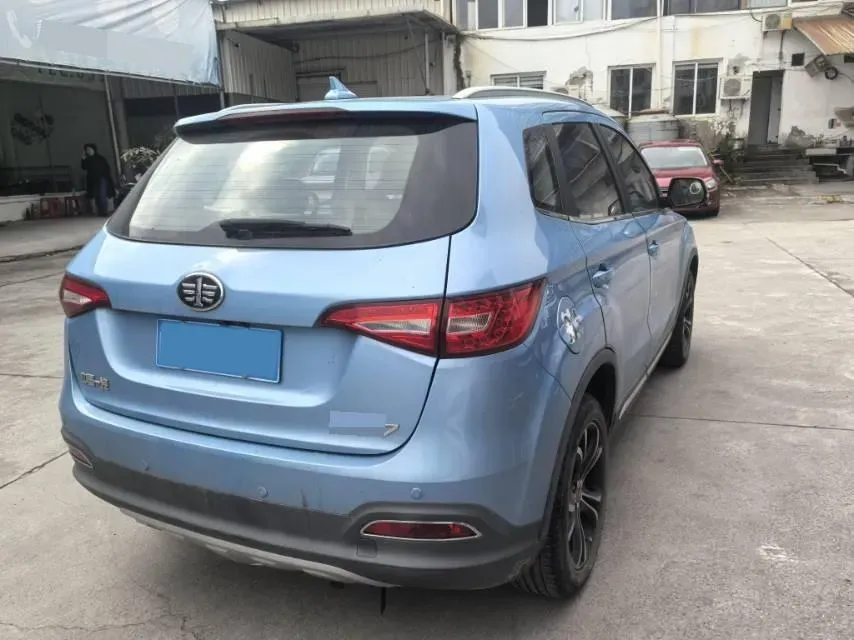 2017 FAW Senia R7 1.6L 116HP L4 6AT,autocango,china used car exporter,china ev exporter,chinese used car exporter,chinese used ev exporter