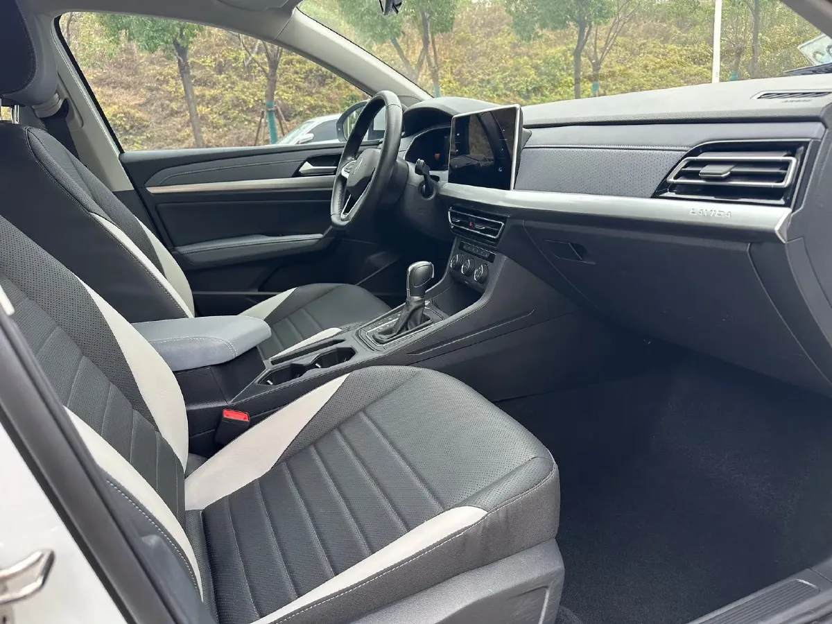 2023 Volkswagen Lavida 1.4T 150HP L4 7DCT,autocango,china used car exporter,china ev exporter,chinese used car exporter,chinese used ev exporter