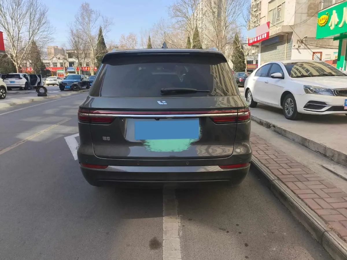 2021 Li ONE Range Extended 131HP REEV 40.5KWH,autocango,china used car exporter,china ev exporter,chinese used car exporter,chinese used ev exporter