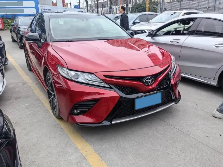 2019 Toyota Camry 2.5L 209HP L4 8AT,autocango,china used car exporter,china ev exporter,chinese used car exporter,chinese used ev exporter