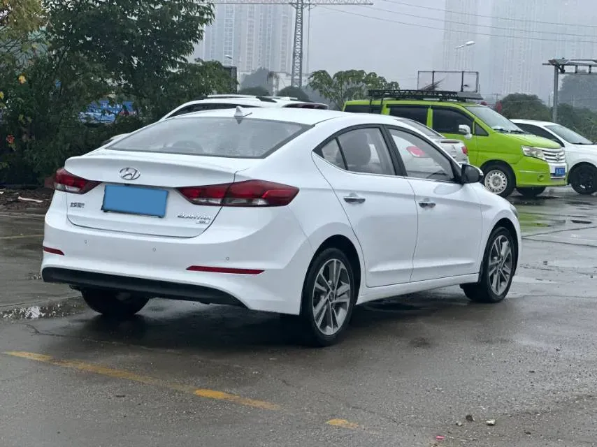 2016 Hyundai Elantra 1.6L 130HP L4 6AT,autocango,china used car exporter,china ev exporter,chinese used car exporter,chinese used ev exporter