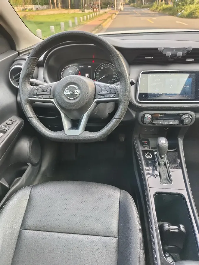 2022 Nissan Kicks 1.5L 122HP L4 CVT,autocango,china used car exporter,china ev exporter,chinese used car exporter,chinese used ev exporter