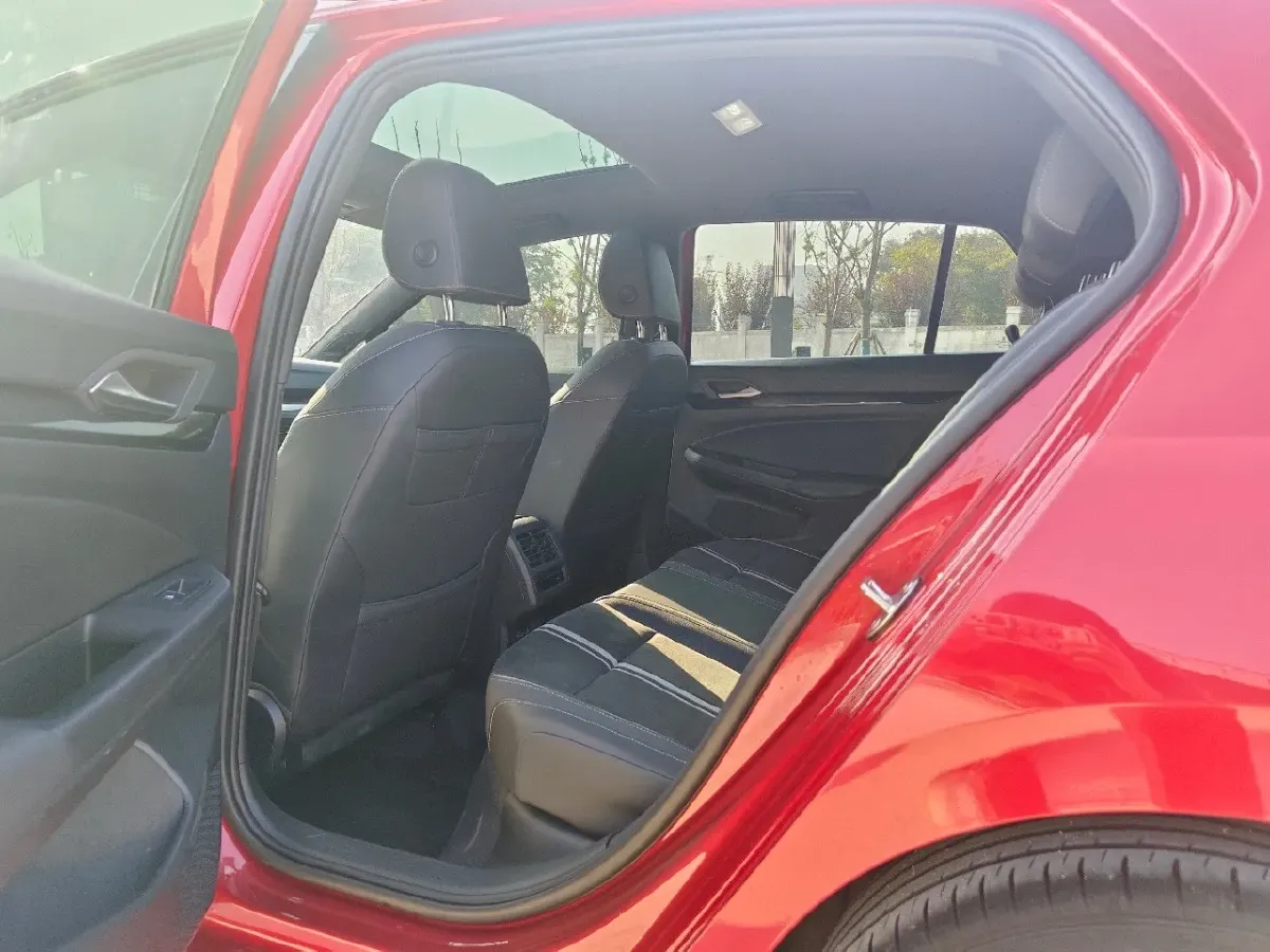 2021 Volkswagen Golf 1.4T 150HP L4 7DCT,autocango,china used car exporter,china ev exporter,chinese used car exporter,chinese used ev exporter