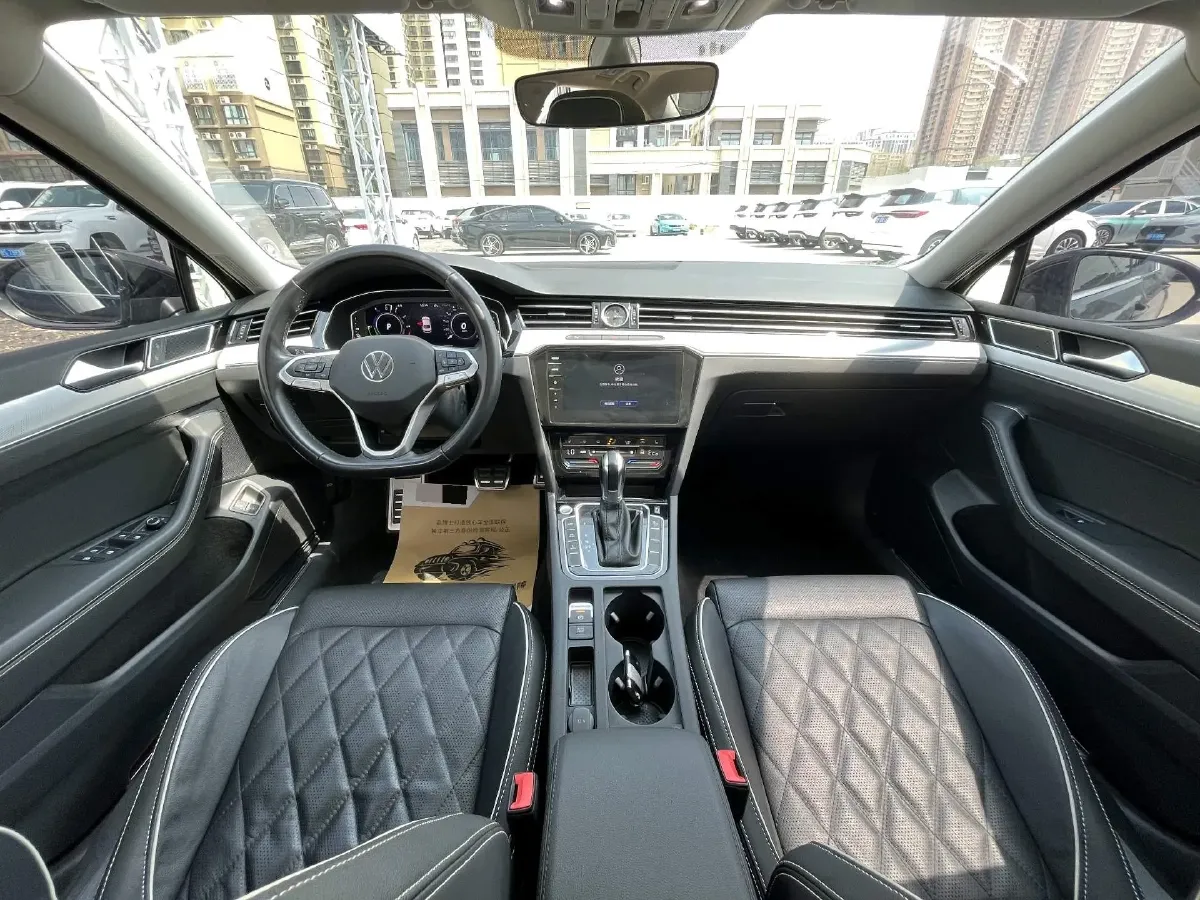 2022 Volkswagen Magotan GTE 1.4T 150HP L4 6DCT PHEV 13KWH,autocango,china used car exporter,china ev exporter,chinese used car exporter,chinese used ev exporter