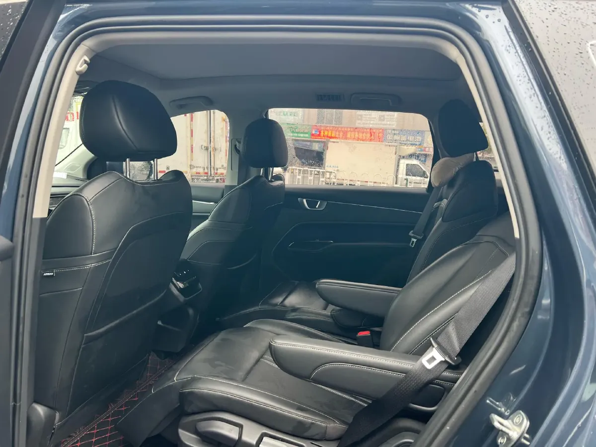 2020 WuLing KaiJie 1.5T 147HP L4 CVT,autocango,china used car exporter,china ev exporter,chinese used car exporter,chinese used ev exporter