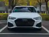 2022 Audi A4L 2.0T 190HP L4 7DCT