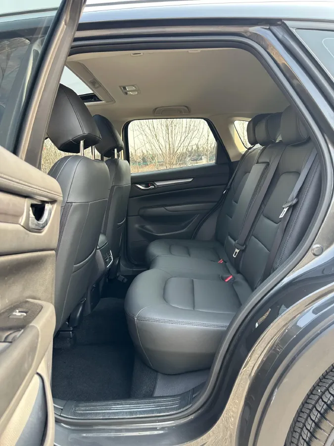 2022 MAXUS XinTu V90 2.0T 150HP L4 6AT,autocango,china used car exporter,china ev exporter,chinese used car exporter,chinese used ev exporter