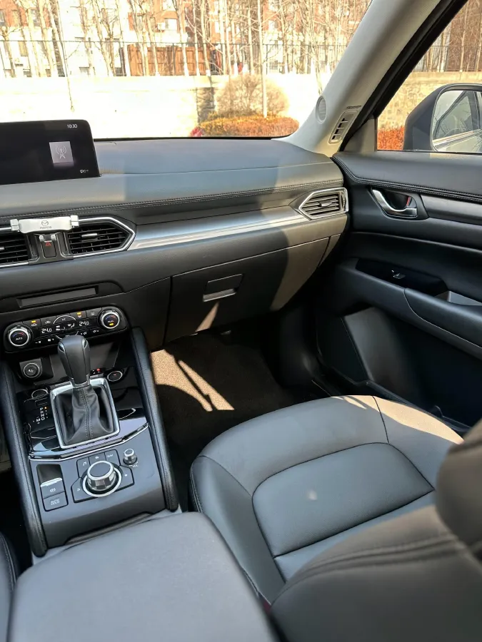 2022 MAXUS XinTu V90 2.0T 150HP L4 6AT,autocango,china used car exporter,china ev exporter,chinese used car exporter,chinese used ev exporter