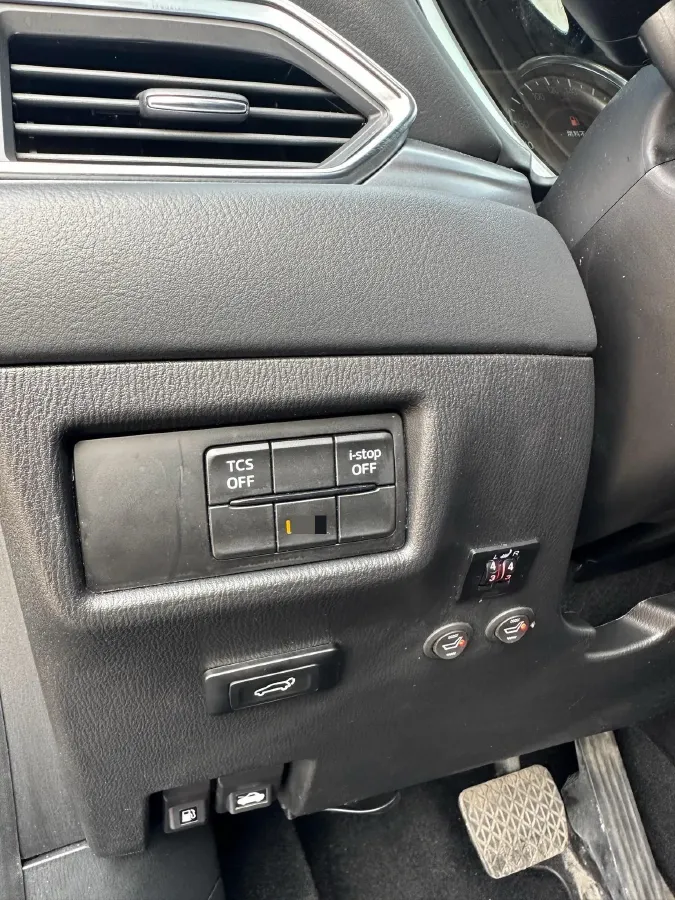 2022 MAXUS XinTu V90 2.0T 150HP L4 6AT,autocango,china used car exporter,china ev exporter,chinese used car exporter,chinese used ev exporter