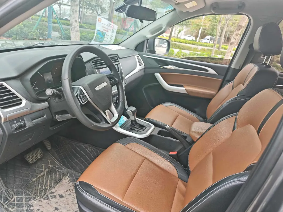 2022 MAXUS T70 2.0T 163HP L4 6AT,autocango,china used car exporter,china ev exporter,chinese used car exporter,chinese used ev exporter