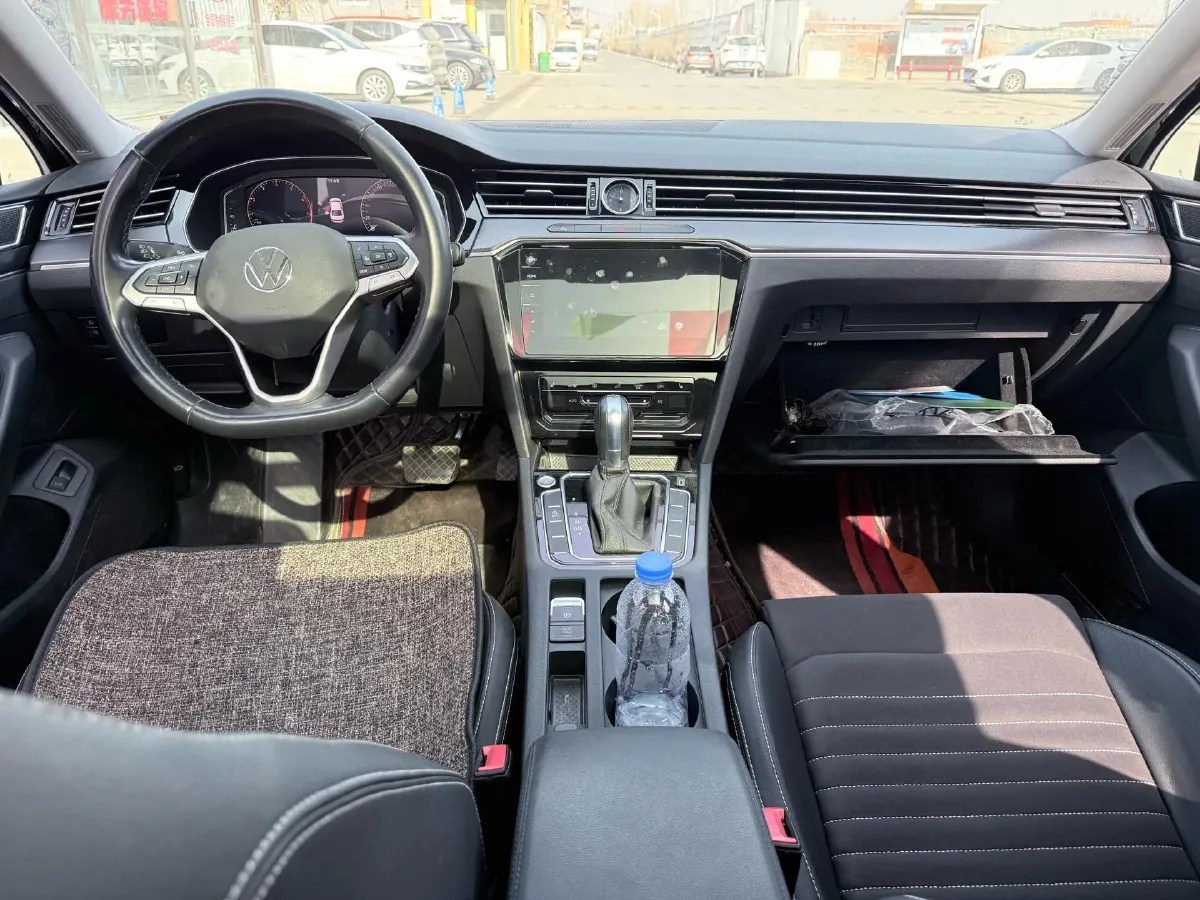 2021 Volkswagen Magotan 2.0T 186HP L4 7DCT,autocango,china used car exporter,china ev exporter,chinese used car exporter,chinese used ev exporter