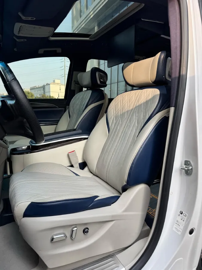 2020 Buick GL8 2.0T 237HP L4 9AT,autocango,china used car exporter,china ev exporter,chinese used car exporter,chinese used ev exporter