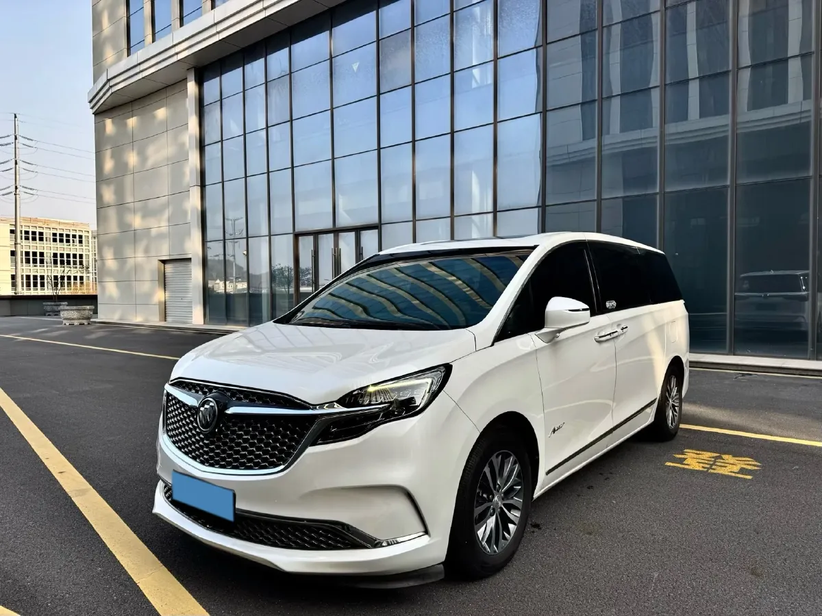 2020 Buick GL8 2.0T 237HP L4 9AT,autocango,china used car exporter,china ev exporter,chinese used car exporter,chinese used ev exporter