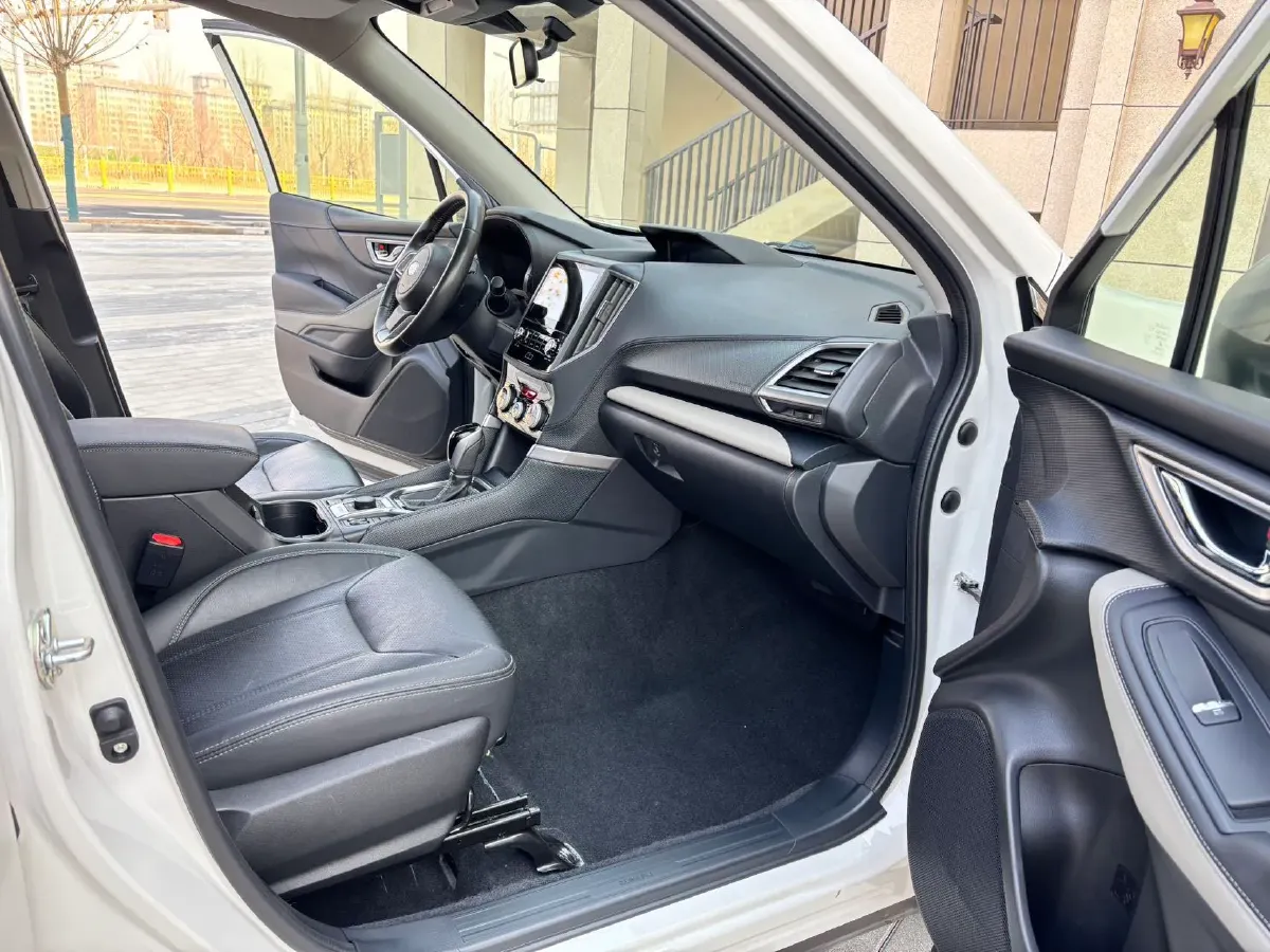 2022 Subaru Forester 2.0L 154HP H4 CVT,autocango,china used car exporter,china ev exporter,chinese used car exporter,chinese used ev exporter