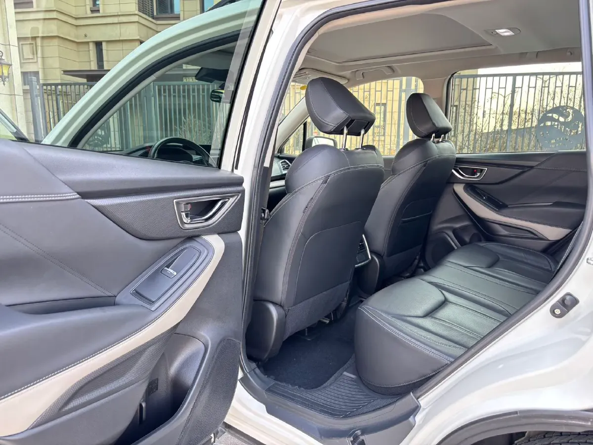 2022 Subaru Forester 2.0L 154HP H4 CVT,autocango,china used car exporter,china ev exporter,chinese used car exporter,chinese used ev exporter