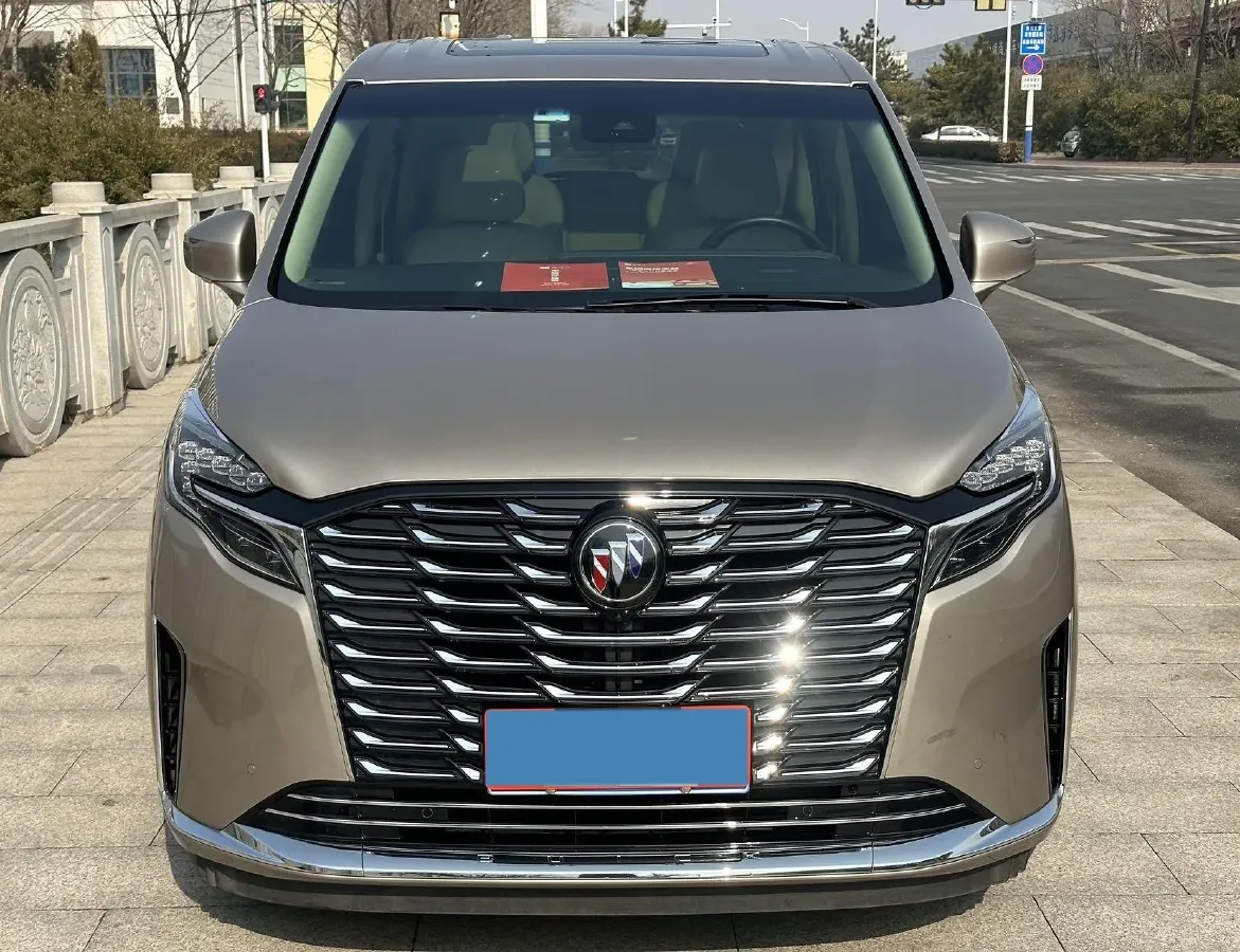 2023 Buick GL8 2.0T 237HP L4 9AT,autocango,china used car exporter,china ev exporter,chinese used car exporter,chinese used ev exporter