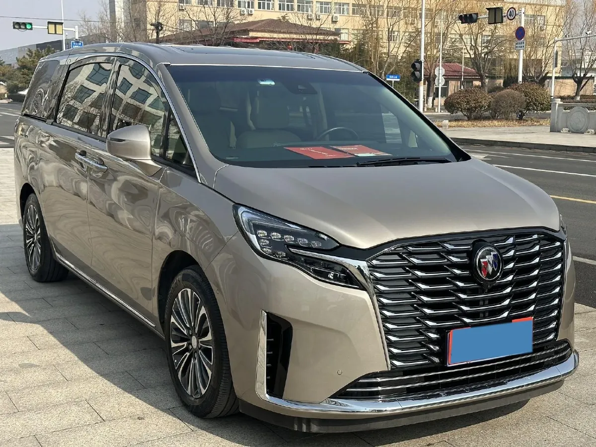 2023 Buick GL8 2.0T 237HP L4 9AT,autocango,china used car exporter,china ev exporter,chinese used car exporter,chinese used ev exporter