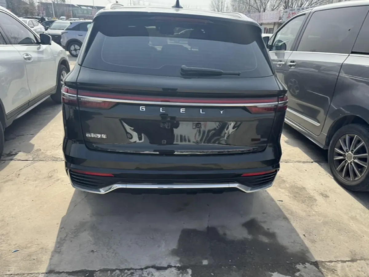 2021 Geely Monjaro 2.0T 218HP L4 7DCT,autocango,china used car exporter,china ev exporter,chinese used car exporter,chinese used ev exporter