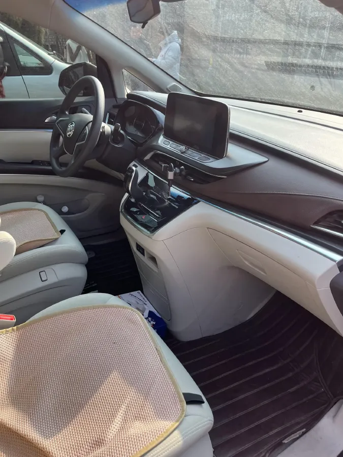 2021 Buick GL8 2.0T 237HP L4 9AT,autocango,china used car exporter,china ev exporter,chinese used car exporter,chinese used ev exporter