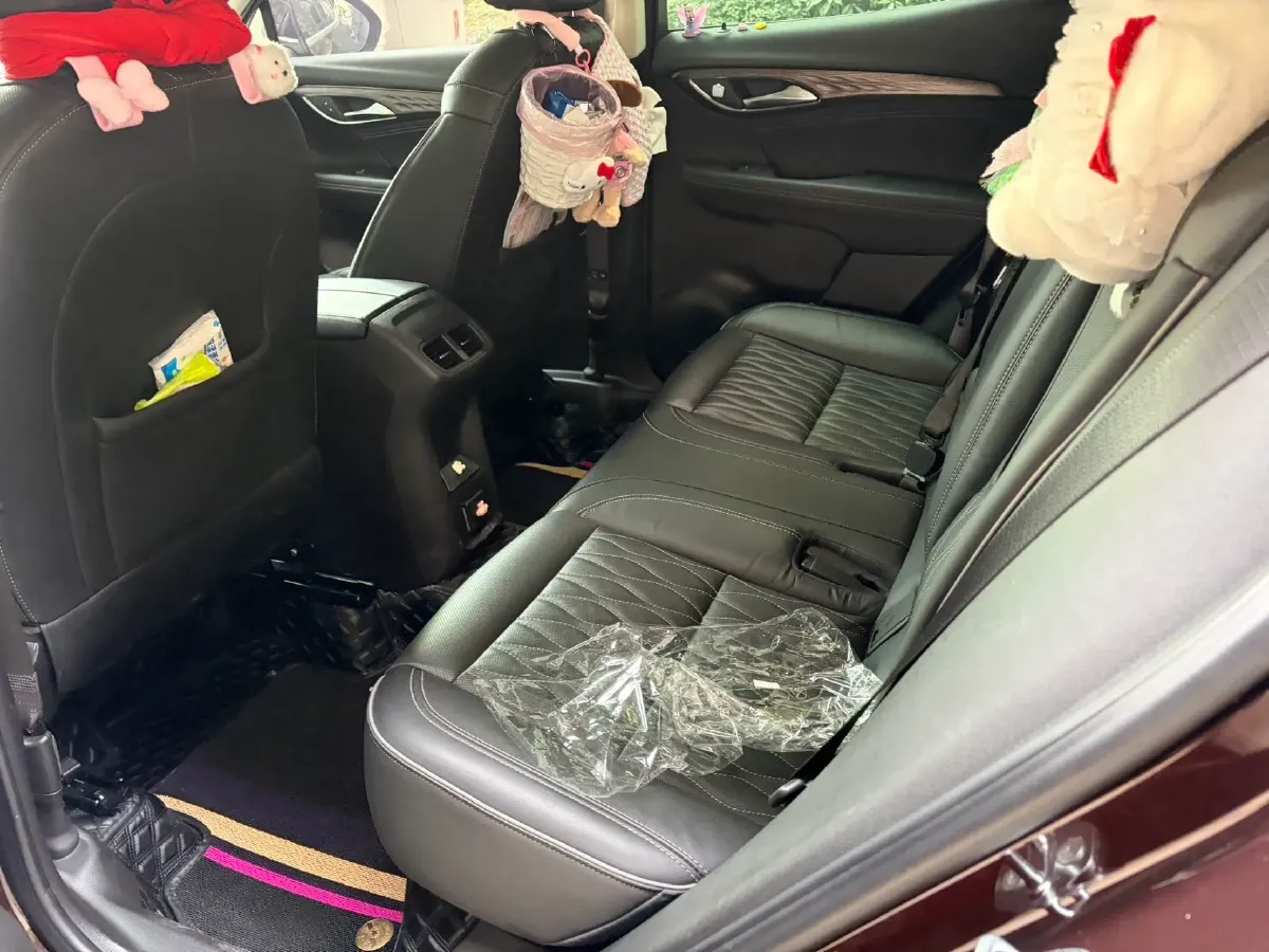 2022 Buick EnvisionS 2.0T 237HP L4 9AT,autocango,china used car exporter,china ev exporter,chinese used car exporter,chinese used ev exporter