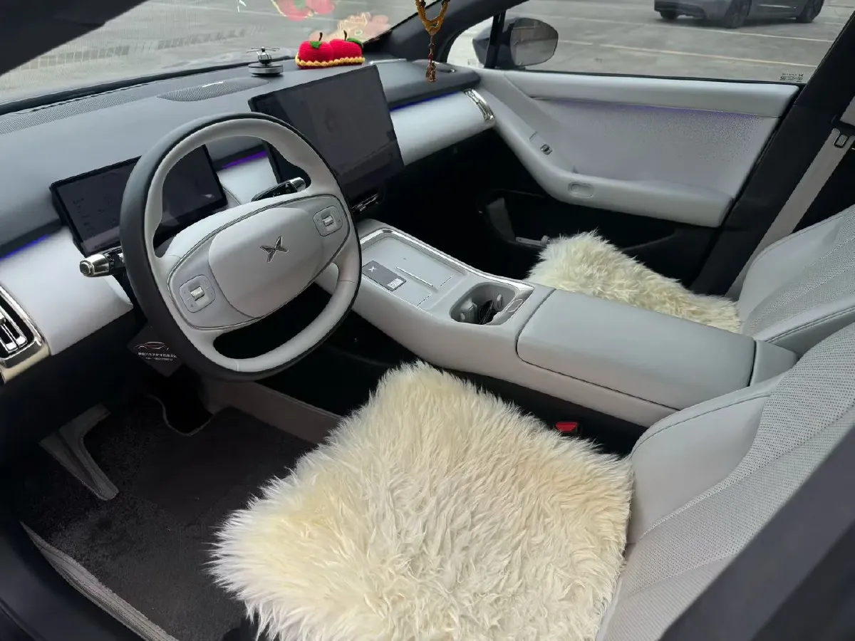 2024 Xpeng P7+ BEV 60.7KWH,autocango,china used car exporter,china ev exporter,chinese used car exporter,chinese used ev exporter