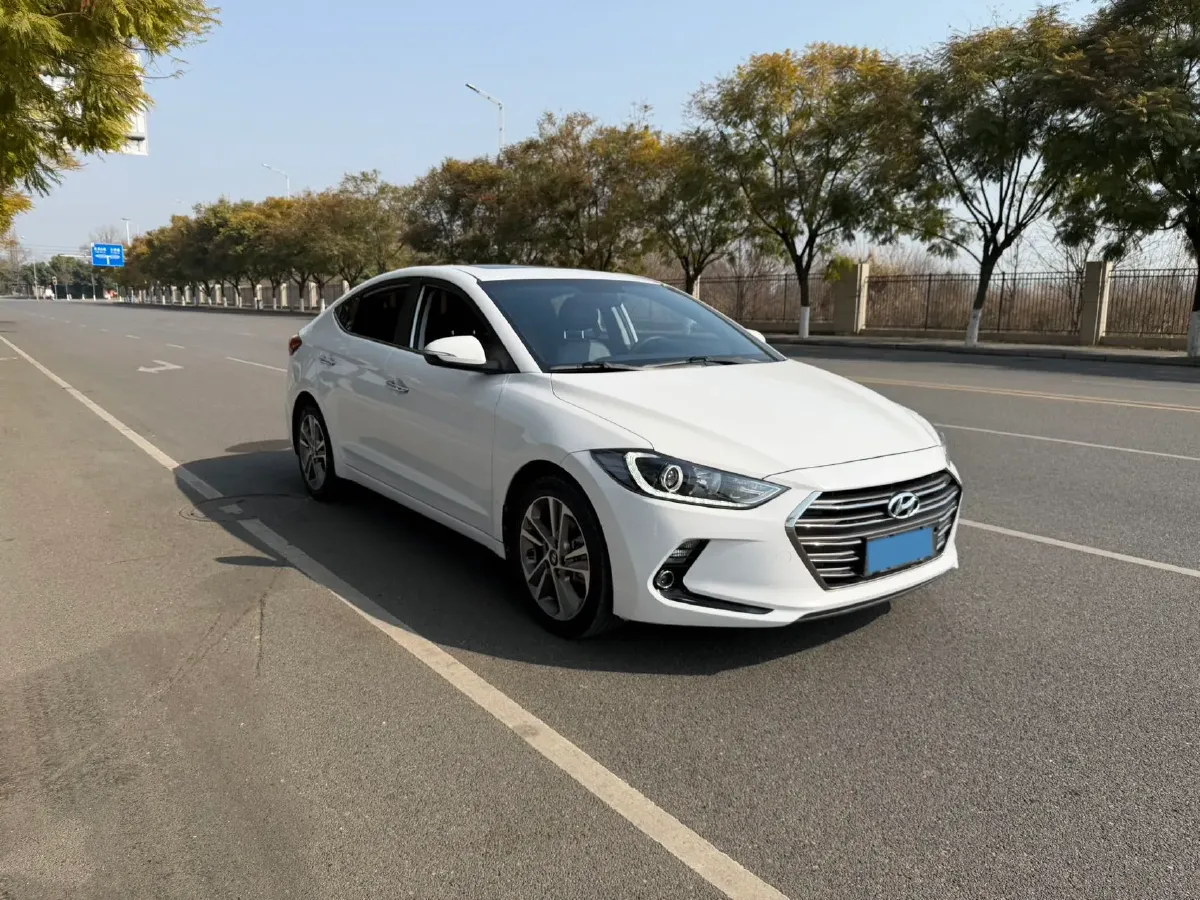 2016 Hyundai Elantra 1.6L 130HP L4 6AT,autocango,china used car exporter,china ev exporter,chinese used car exporter,chinese used ev exporter
