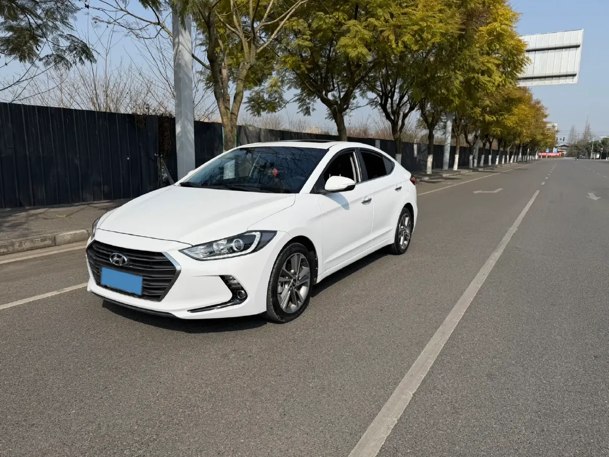 2016 Hyundai Elantra 1.6L 130HP L4 6AT,autocango,china used car exporter,china ev exporter,chinese used car exporter,chinese used ev exporter