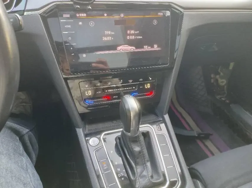 2021 Volkswagen Magotan 2.0T 186HP L4 7DCT,autocango,china used car exporter,china ev exporter,chinese used car exporter,chinese used ev exporter